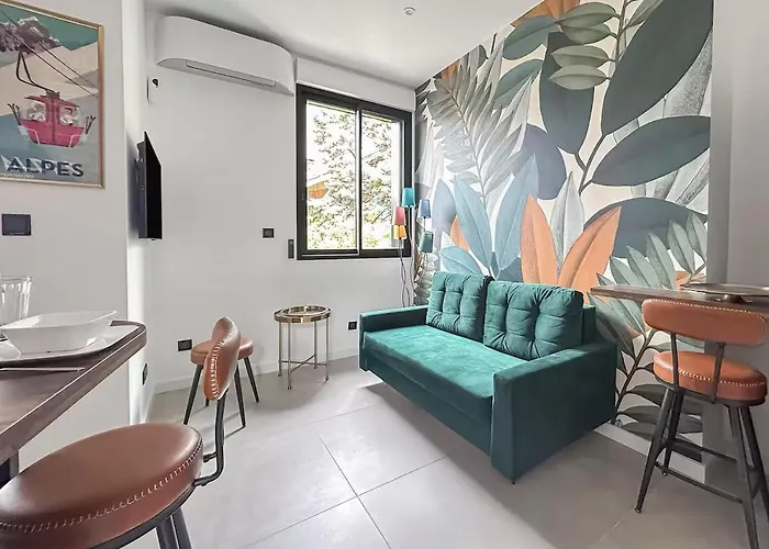 T1 103 Eaux Claires, Premium, Clim, Garage Privé